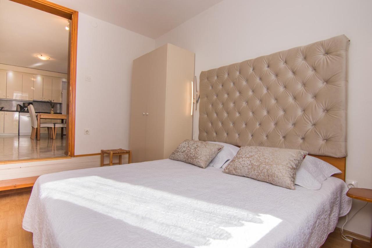 Apartmani Villa Kalinic Njivice Eksteriør billede