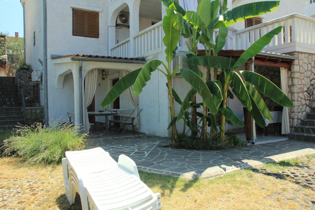 Apartmani Villa Kalinic Njivice Eksteriør billede
