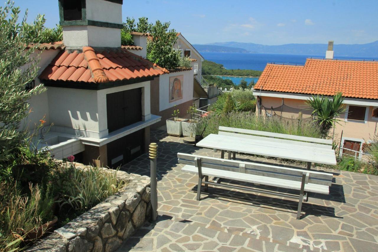 Apartmani Villa Kalinic Njivice Eksteriør billede