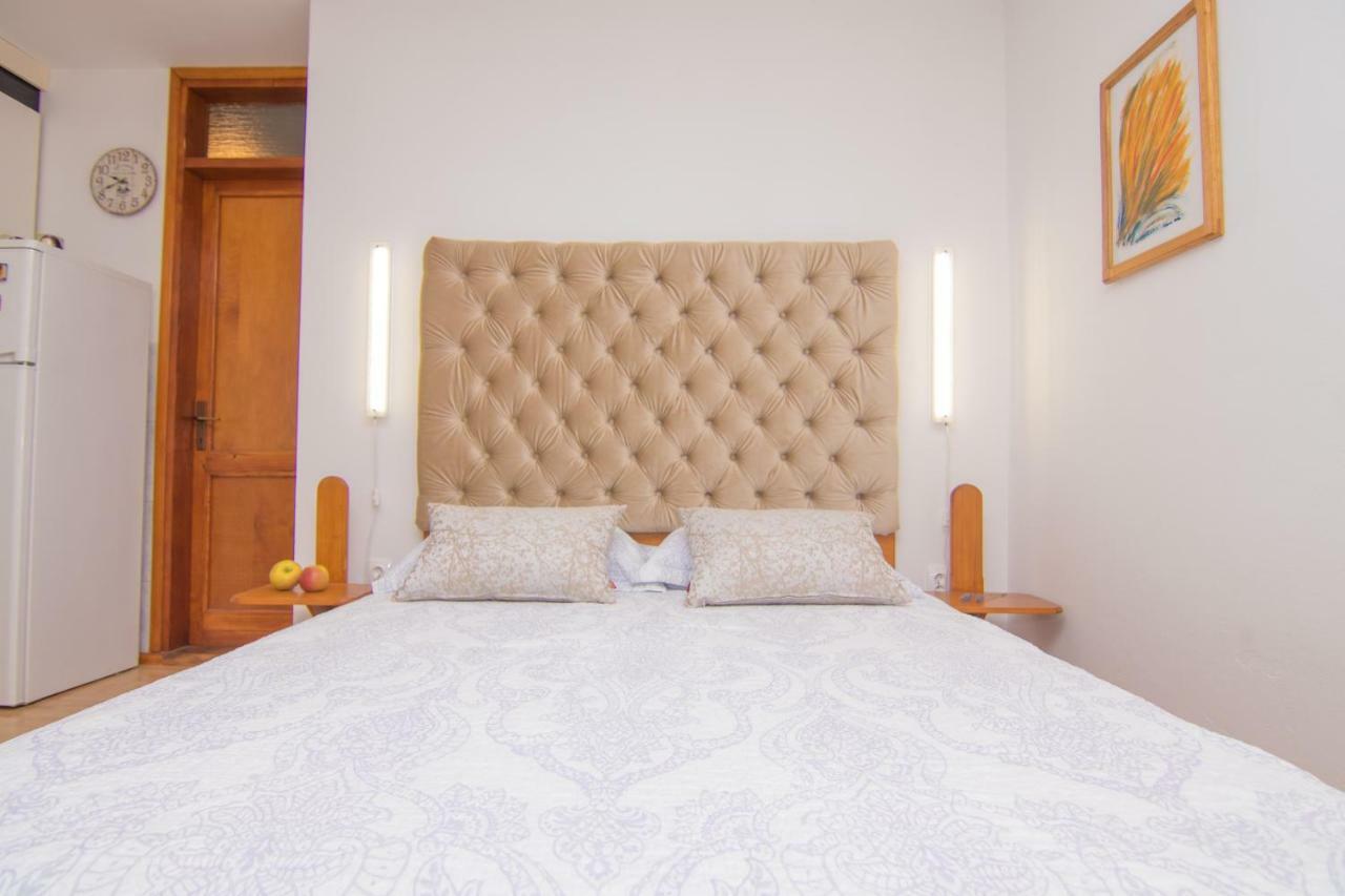 Apartmani Villa Kalinic Njivice Eksteriør billede